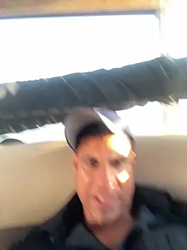 ZF-Athlete's Live XXX Chat