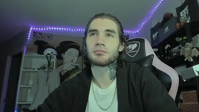 otiebis webkamerás műsora