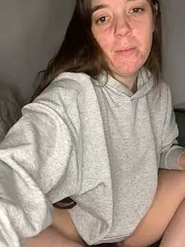 chellerayy's Webcam Show