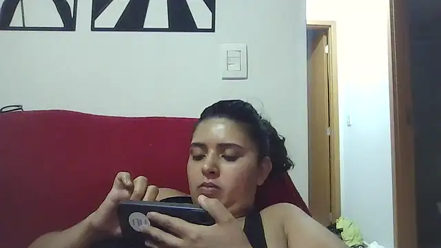 midsize_94 Live XXX-Chat