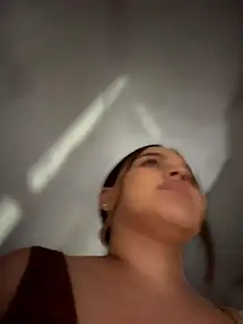 Colibri_xxx 即時 XXX 聊天