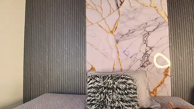 big_tits_in_your_face 在線直播表演