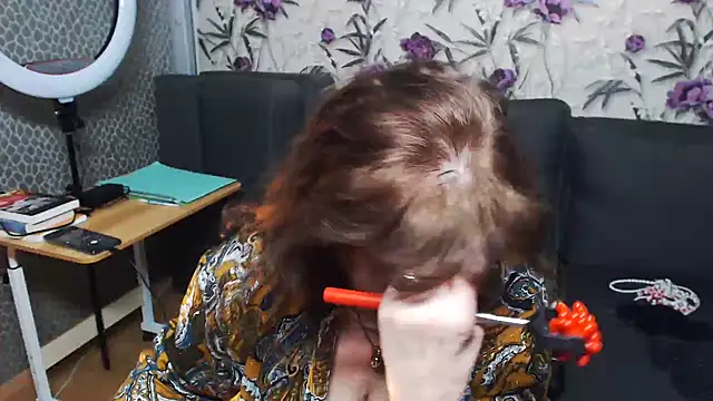 cutewoman67's Live XXX Chat