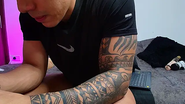 Chat +18 de BrayaanFit ao vivo