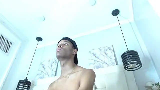 Santiago_Ortiz_ Webcamshow