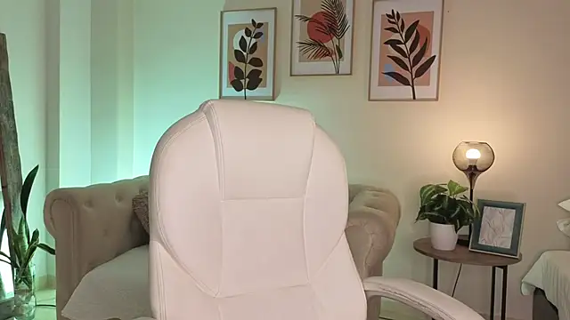 Živý XXX chat DahianaWalcott