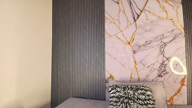 Show de big_tits_in_your_face na webcam