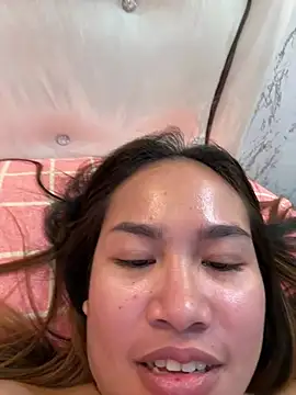 Ponthip Pertunjukan Webcam