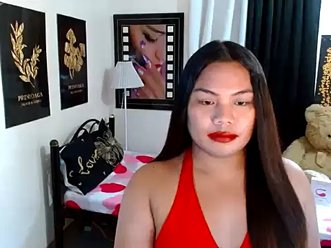 TSbrianaHugeCock's Live XXX Chat