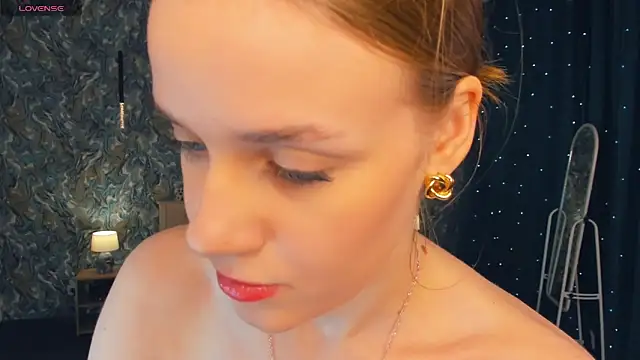 Chatroom XXX en direct de OdellaFrake