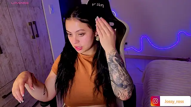 Victoryyy_ live XXX chat