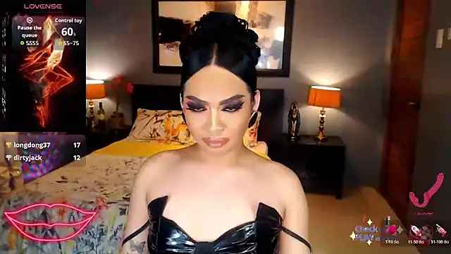 FridaHumphreyのライブXXXチャット