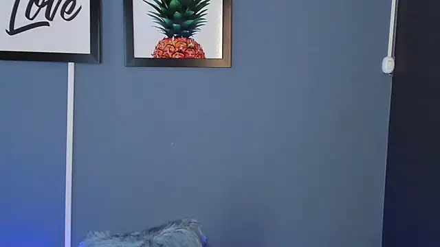 Chat XXX Live LolaGray__