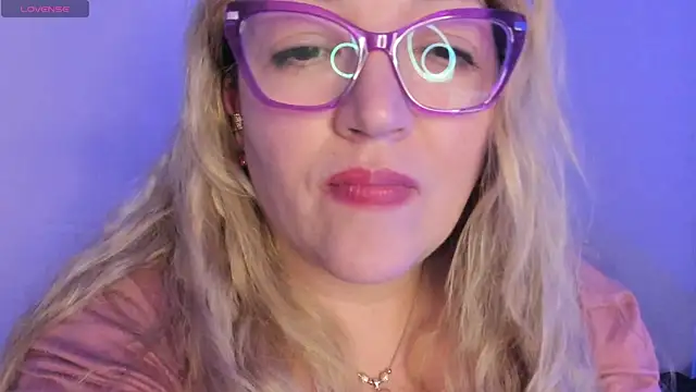 دردشة Naty_Mature_ الجنسية المباشرة