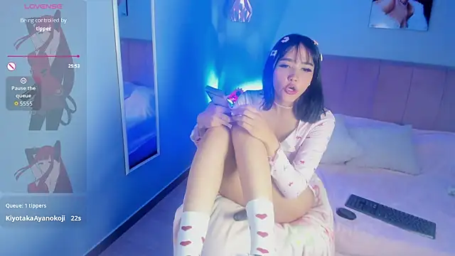 ela_petit Live XXX-chat