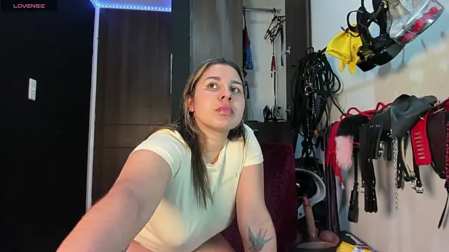 Czat XXX na żywo – violet_bdsmx