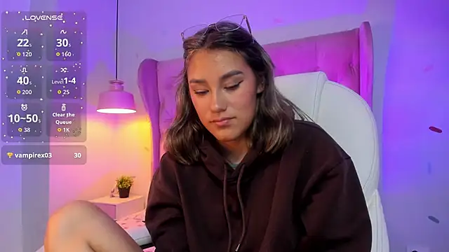 Онлайн чат XXX _Sophie__miller