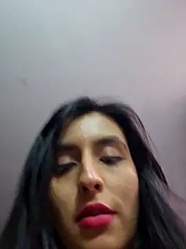 Chat +18 de AliishaPss ao vivo