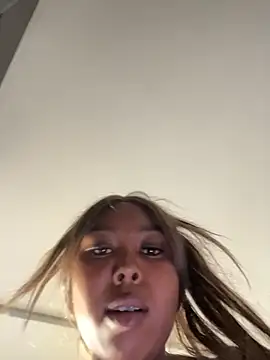 Онлайн чат XXX Belanny-LS