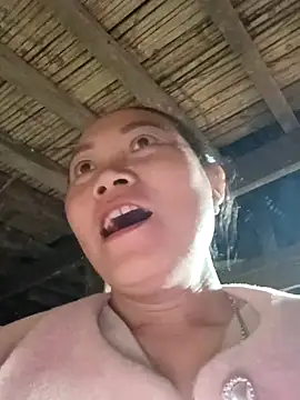 Lindxx-hot – Live XXX-chat