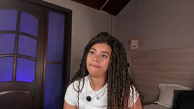 nayah__'s Live Sex Cam Show