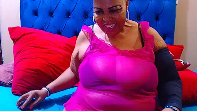 ebonycandy10 Live XXX-Chat