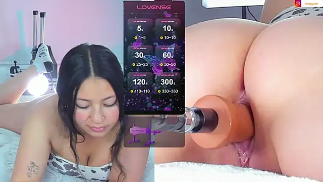 แชท XXX สดของ Mitsuyi-cute