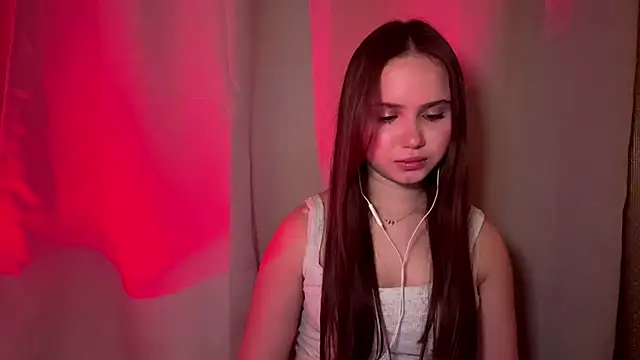 Chat +18 de MarylynnSimens ao vivo