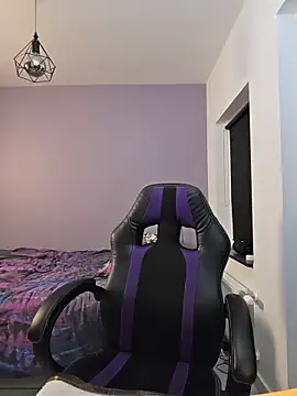 MiaRides19 Adlı Modelin Canlı XXX Sohbeti