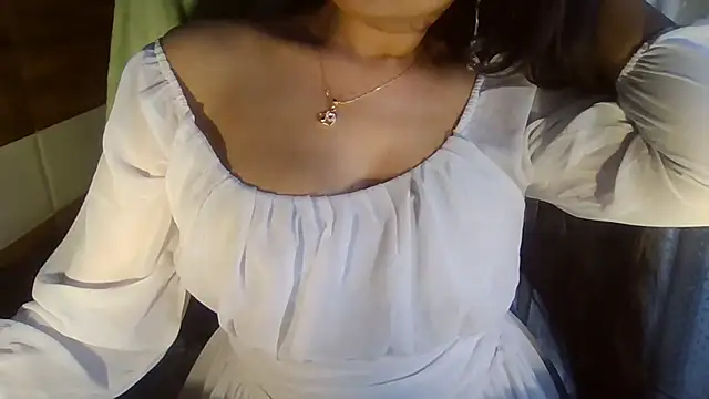 Yashika_Loves 现场XXX聊天