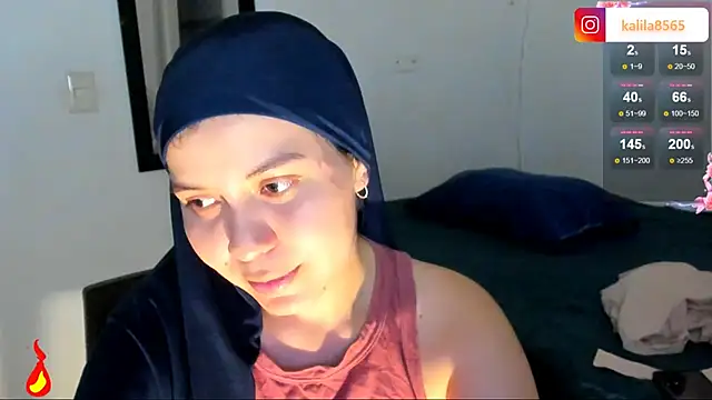 MatchedEyebrow – Live XXX-chat