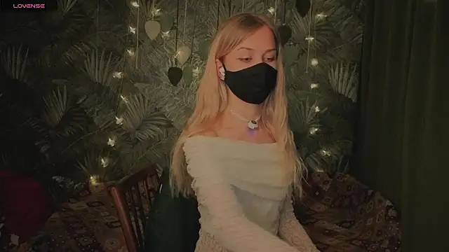 EternalOphelian Live XXX chat