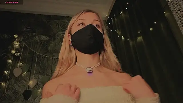 EternalOphelia's Live XXX Chat