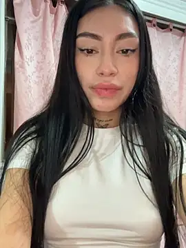 Chat +18 de Bonny_Eva ao vivo