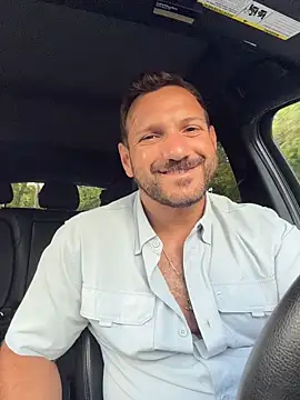 JonJ0 – Live XXX-chat