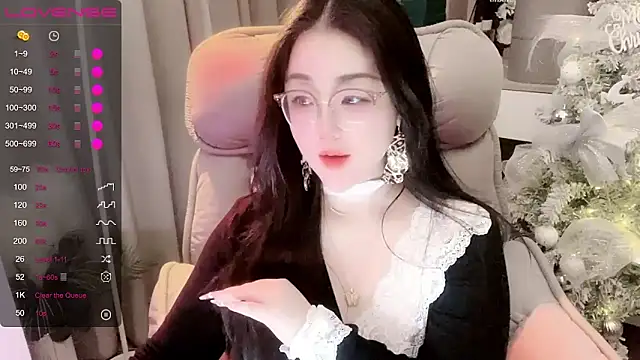 Monica-666888- Show Webcam