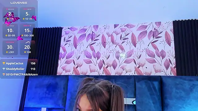 AmmyJones_'s Live XXX Chat