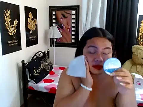 TSbrianaHugeCock Show Webcam