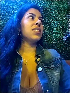 Chat +18 de Luianna ao vivo