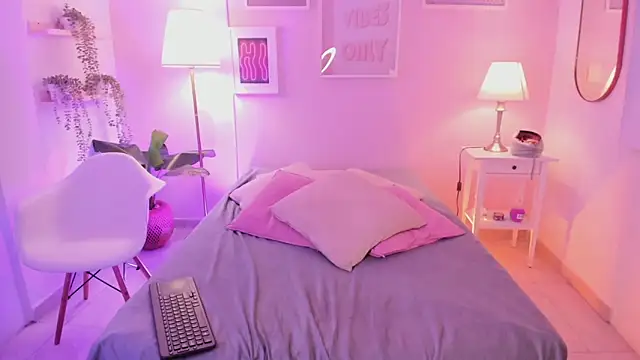 Ivyy_sweet_ Chat XXX in diretta