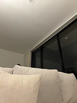 Živý XXX chat Rae_Lil_White