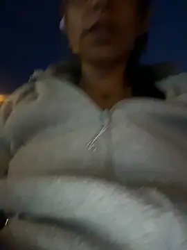 Živý XXX chat J_loren