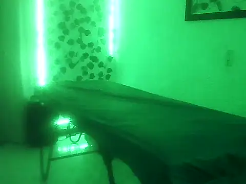 SexDiffrent's Live XXX Chat