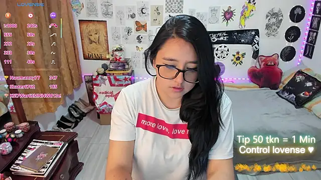 Chat XXX en directo de Cherry_blush_