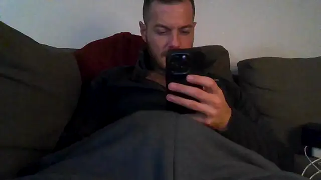 cheekycherryx Adlı Modelin Canlı XXX Sohbeti