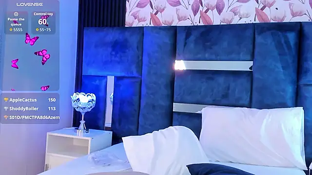 AmmyJones_ Live XXX Chat