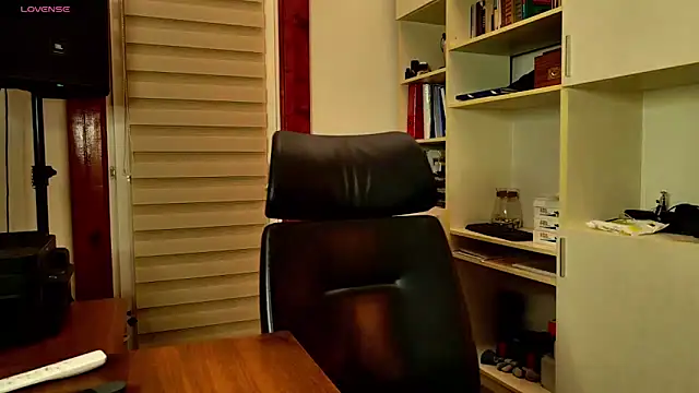 MiriamDelyn Live XXX-chat