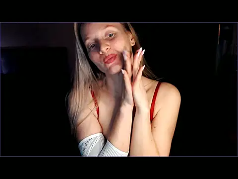 Shantidol élő XXX-chatje