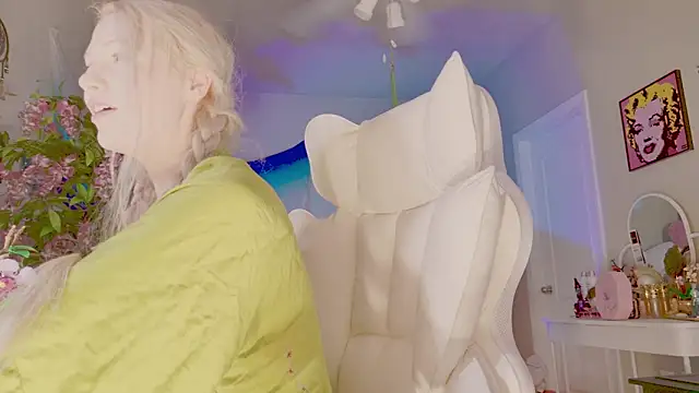 Talulaa: онлайн-секс-чат