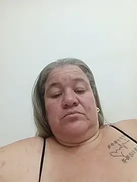 Chat +18 de MilF-eterna_69 ao vivo
